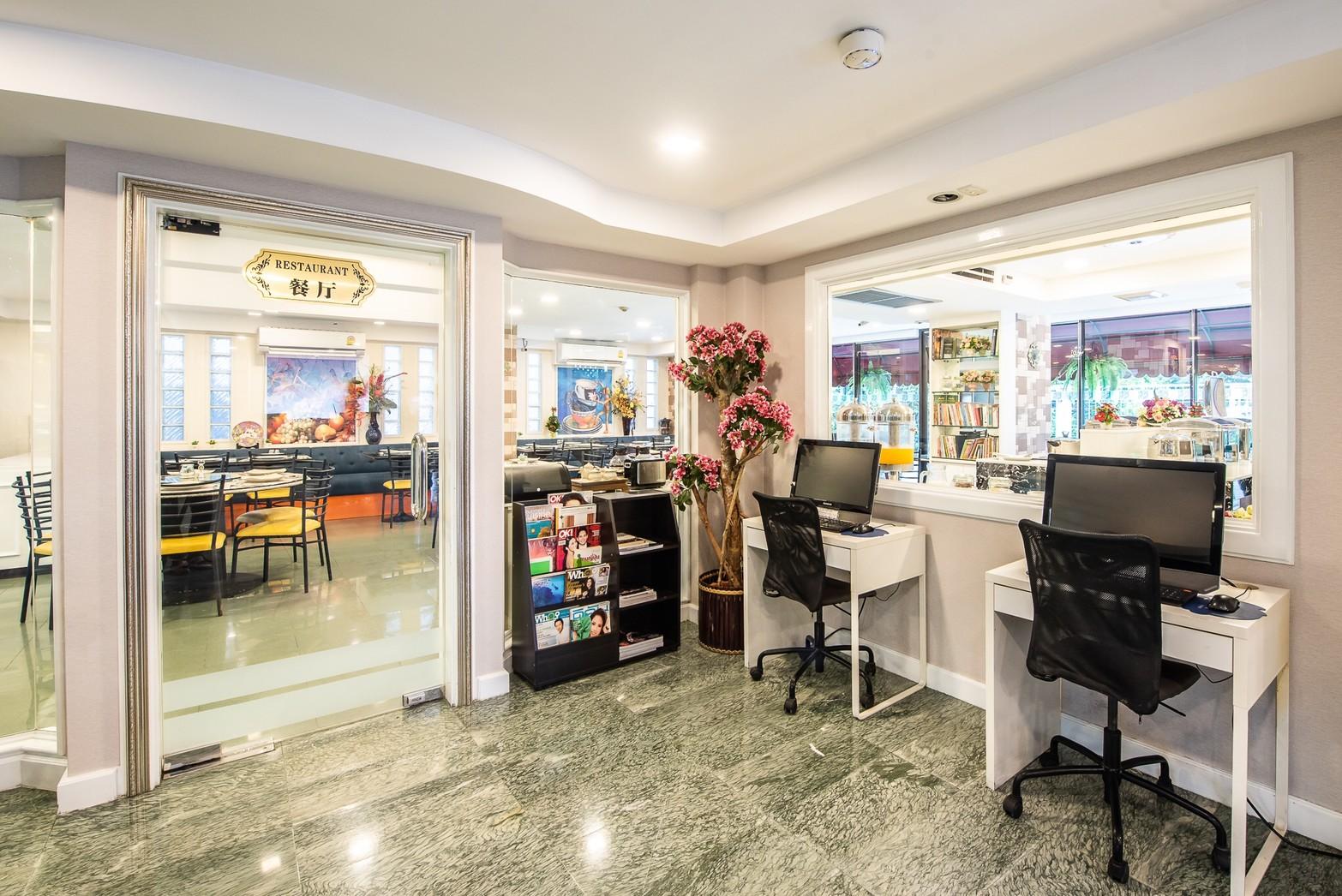 Roseate Ratchada Aparthotel Bangkok Kültér fotó