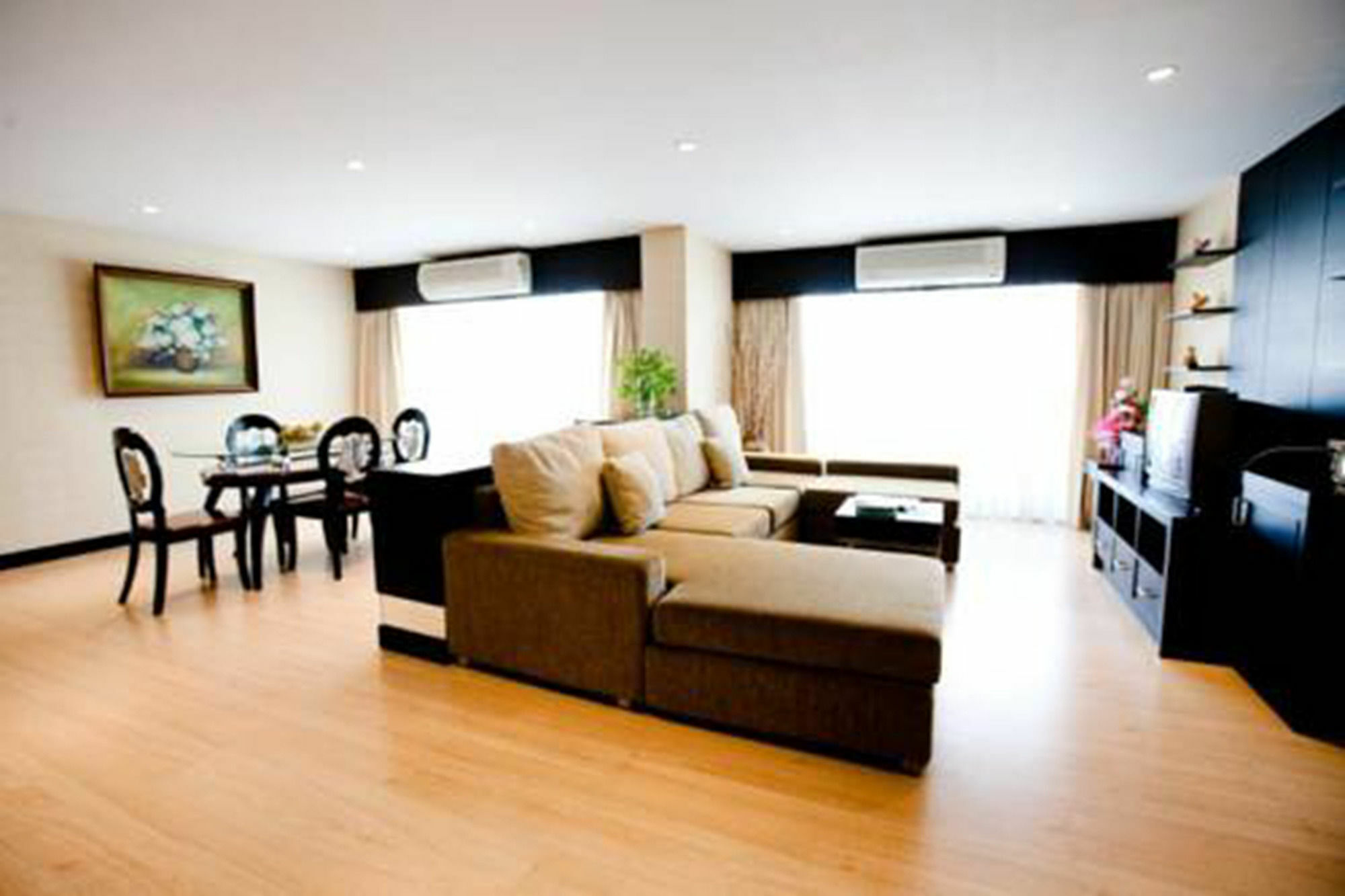 Roseate Ratchada Aparthotel Bangkok Kültér fotó